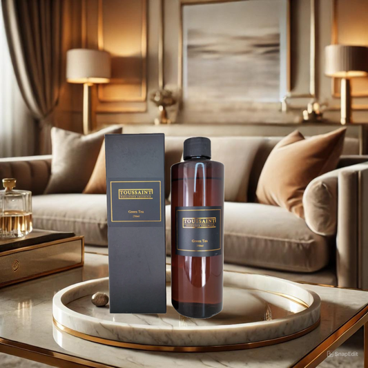Navulling Geurstokjes Green Tea 250ML | Toussaint Interieur. Navulling zoet voor geurstokjes. 250 ml refiller geurstokjes. Luxe geurstokjes