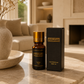 ✔︎ 100% natuurlijk etherische olie
✔︎ Kalmerend &amp; stressverlagend
✔︎ Luxe warme amber geur
✔︎ Geschikt voor diffuser &amp; Geurkristallen


Ervaar pure luxe met de Toussaint Exclusieve Amber Olie
Laat je omhullen door een warme, verfijnde geur die rust en elegantie uitstraalt. Deze exclusieve etherische olie is 100% natuurlijk en met zorg samengesteld om de authentieke essentie van amber te behouden.

De rijke, sensuele combinatie van amber en musk, verrijkt met frisse tonen van bergamot en jasmijn, zor