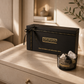 ✓ Met echt edelstenen&nbsp;
✓ Duurzaam &amp; eindeloos navulbaar
✓ Luxe cadeauverpakking inbegrepen

Breng frisheid, rust en verfijning in je interieur met de exclusieve geurkristallen van Toussaint Interieur. De combinatie van natuurlijke geurstenen, bergkristal en hoogwaardige etherische olie zorgt voor een subtiele en stijlvolle interieurgeur in elke ruimte.

De Grey Fresh geur staat bekend om haar frisse, bloemige en kalmerende karakter. Slechts enkele druppels etherische olie op de geurkristallen zijn 