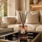✓ Tot 6 maanden geur
✓ Navulbaar &amp; duurzame keuze
✓ Echte bergkristal (exclusief design)
✓ Luxe cadeauverpakking

Breng romantiek en verfijning in je interieur met de exclusieve Tresor In Love geurstokjes van Toussaint Interieur. Deze luxe geurverspreider met bergkristal vult je huis met een frisse, zoete en elegante geur en creëert een harmonieuze en stijlvolle sfeer. De geur Tresor In Love combineert natuurlijke en zoete geurnoten die zorgen voor een rustgevende, verfrissende en vrolijke ambiance, per