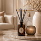 ✓ Tot 6 maanden geur
✓ Navulbaar &amp; duurzame keuze
✓ Echte bergkristal (exclusief design)
✓ Luxe cadeauverpakking

Breng direct een warme, luxe geur in huis met deze exclusieve amber geurstokjes.&nbsp;De combinatie van frisse bergamot, zachte jasmijn en warme amber &amp; musk zorgt voor een rustgevende, hotelachtige sfeer die tot wel 6 maanden blijft hangen.

Dankzij het echte bergkristal is dit niet alleen een geurproduct, maar ook een stijlvolle eyecatcher in je interieur.

Geurnoten: 🍋 Fris: Bergamot